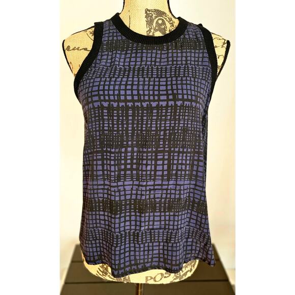 Michael Stars 100% Silk Sleeveless Blouse, Black Blue Geometric Top, Sx XS - Picture 1 of 9